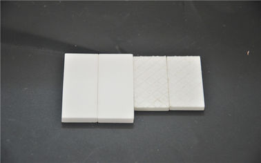 Kenakan Resistance Aluminium Oxide Ceramic Sheet Untuk Lapisan Pipa Listrik