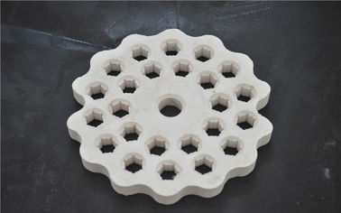 Alumina Ceramic Disc Refractory Kiln Furniture Memakai Resistant High Density