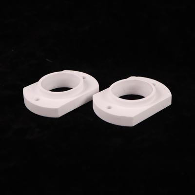 0.25 Rasio Poisson Alumina Keramik dengan ketahanan isolasi yang sangat baik