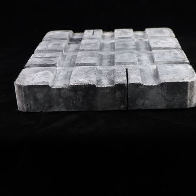 bahan tahan api memastikan permukaan halus dan datar dalam furnitur tungku tahan api untuk produksi batu bata