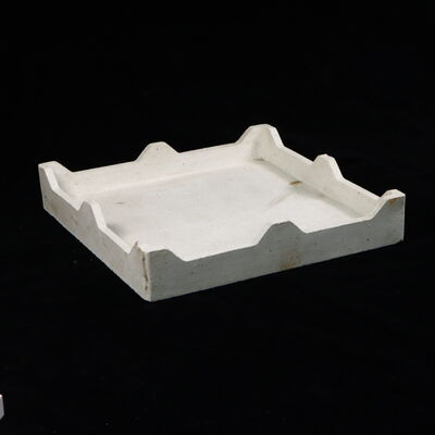 Ketahanan lama wadah tahan api yang dirancang untuk menjaga stabilitas tinggi selama siklus pembakaran dalam industri keramik dan metalurgi