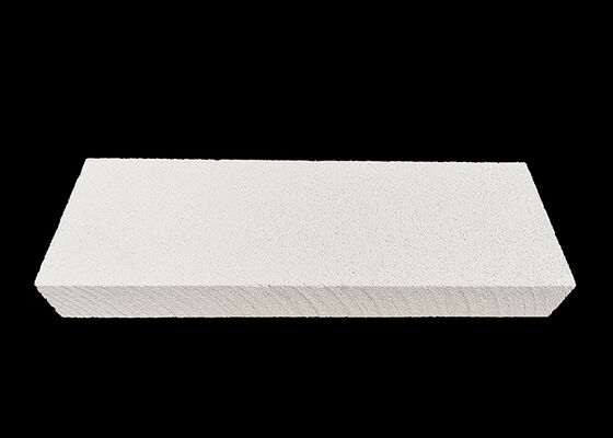 Massa Jenis 0,6 hingga 1 gram per sentimeter kubik Bata Api Tahan Api Menawarkan Ketahanan Suhu Tinggi Luar Biasa untuk Tugas Berat