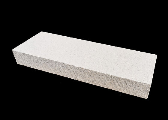 Massa Jenis 0,6 hingga 1 gram per sentimeter kubik Bata Api Tahan Api Menawarkan Ketahanan Suhu Tinggi Luar Biasa untuk Tugas Berat