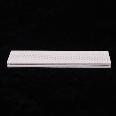 Ketahanan kejut termal 250 Mullite Keramik Menawarkan Konstan Dielektrik 6 sampai 7 dan Kekerasan 7 sampai 8 Mohs Ideal untuk komponen isolasi listrik