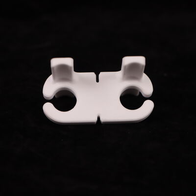 Resistensi isolasi lebih besar dari 1012 Ohm-cm Alumina Keramik Aluminium Oksida Bahan keramik untuk aplikasi listrik