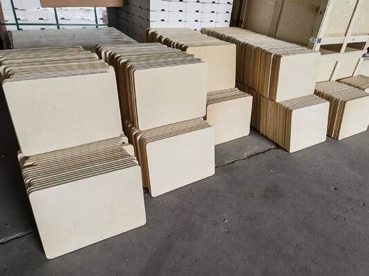 Rak kiln cordierite mullite tanpa glasir dengan tepi halus dioptimalkan untuk kinerja rak kiln yang tahan lama di bawah tekanan panas