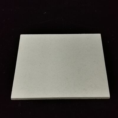 Rak Tungku Korundum Rak Tungku dengan Kekuatan Lentur 45 MPa Permukaan Halus Memastikan Operasi dan Umur Panjang Tungku