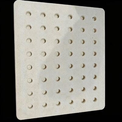 Rak Tungku Cordierite Mullite Berlubang Daya Tahan Tinggi Cocok untuk Tungku Suhu Tinggi Berkelanjutan